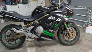 Kawasaki ER6F 2006 Negra - 48.000 km