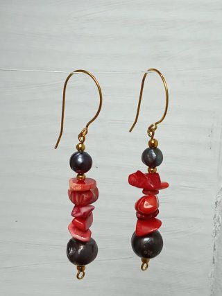 Pendientes Perlas Barrocas y Coral Rojo