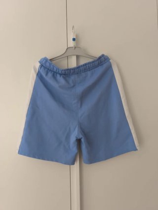 Pantalón corto azul y blanco Talla 11-12