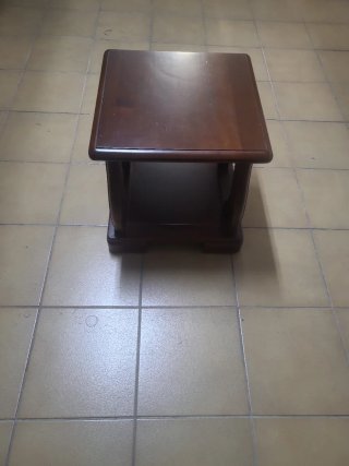 Mesita auxiliar madera pino