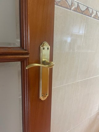 Puerta madera maciza antigua