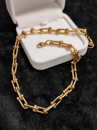 Collana con timbro 18 kt