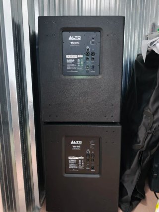 2 Subwoofers Alto TS 18 S (cambio)