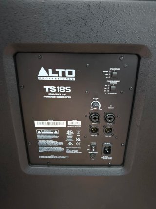 2 Subwoofers Alto TS 18 S (cambio)