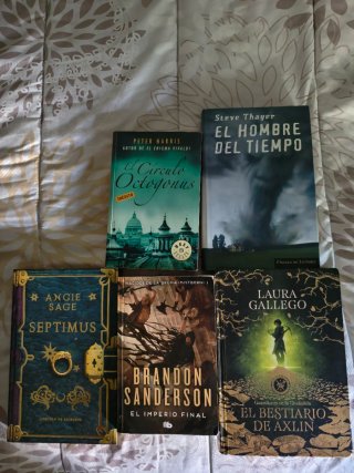 Libros: Bestiario de Axlin, Brandon Sanderson...