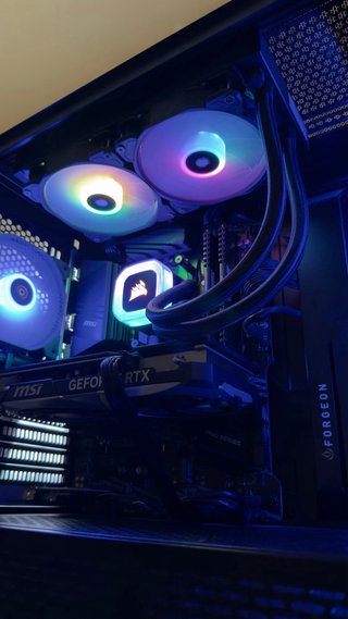 Pc gaming, Nvidia 4070 12GB/32gb Ram/Ryzen 7 5800x