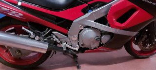Kawasaki zzr Negra y Roja