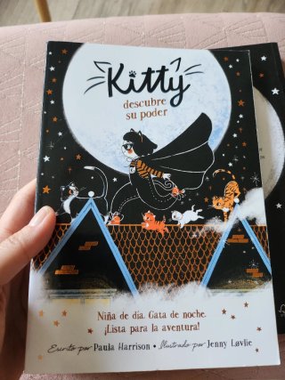 LIBROS KITTY Y EL JARDIN SECRETO