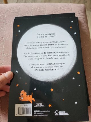 LIBROS KITTY Y EL JARDIN SECRETO