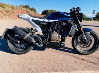 Husqvarna Vitpilen 701 Azul/Blanco