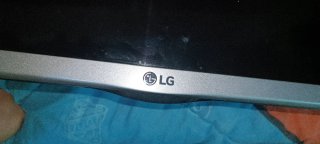 Pantalla LG 32 sin cargador