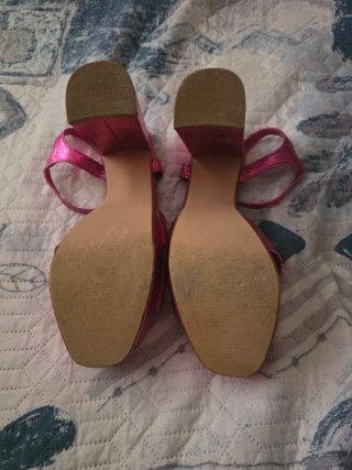 Sandalias fiesta XTI fucsia tacón, talla 38