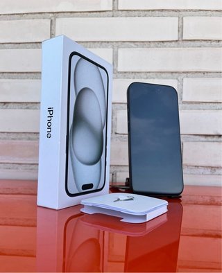 iPhone 15 128GB - negro