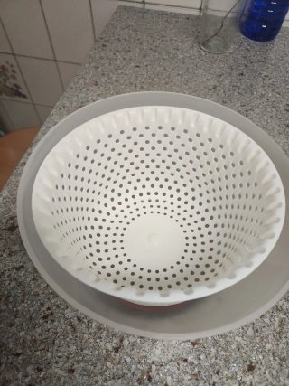 Centrifugadora Ensalada Taper 3.9L / 1gal