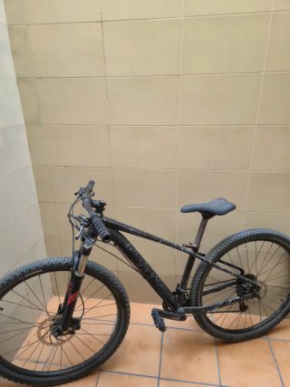Bicicleta MTB Specialized Rockhopper