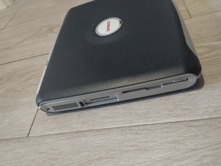 Portátil Compaq Presario 700