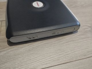Portátil Compaq Presario 700