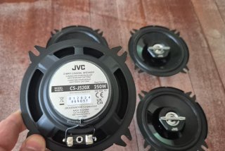 Altavoces JVC 13mm (5.25)