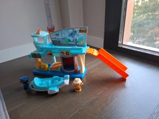 Aeropuerto Little People Fisher-Price