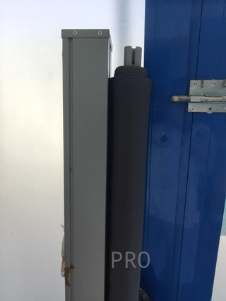 Toldo vertical extensible enrollable -