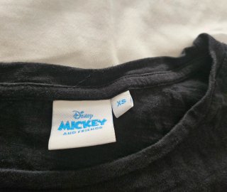 Camiseta Negra Minnie Mouse