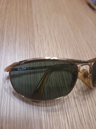 Occhiali da sole Ray-Ban dorati