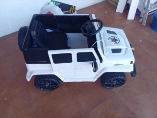 Coche eléctrico infantil diseño todoterreno