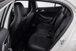 Mercedes-Benz GLA 2015