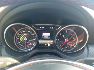Mercedes-Benz A200D AMG LINE (AUTOMÁTICO)