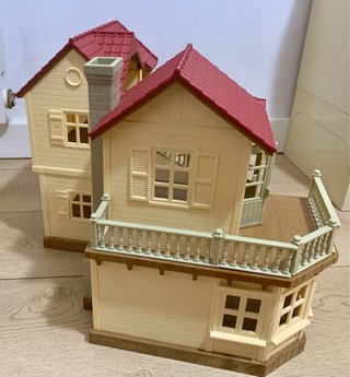 Gran Mansión Sylvanian Families con Luces