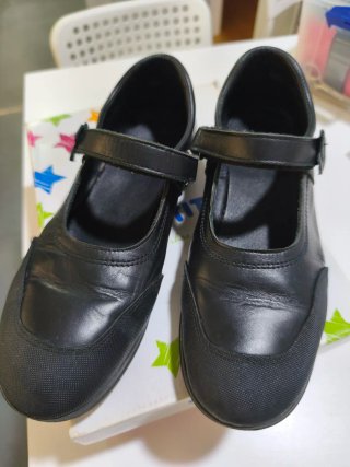 Zapatos colegial piel T.39 Guantitos