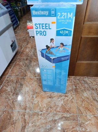 Piscina Bestway Steel Pro 2.21M