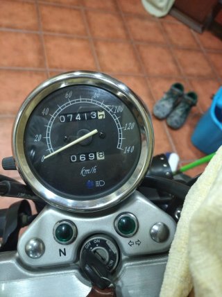 Suzuki Intruder 125cc Negra