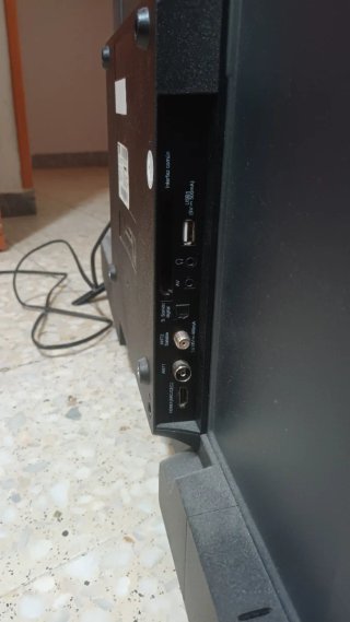 Televisor 40 Negro
