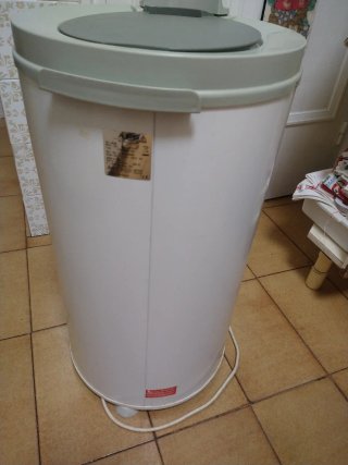 Secadora Centrifugadora AEG