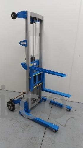 Apilador Manual Aluminio 5000 Kg - 2500 mm - 10505