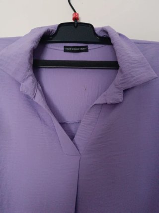 Blusa morada de señora