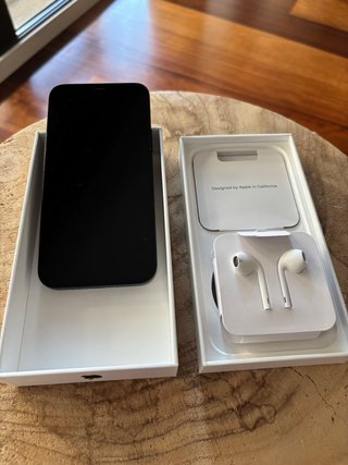 iPhone 12 64GB Negro | Batería 96% + Box y EarPods