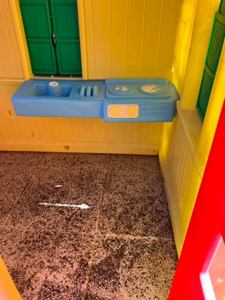 Casita infantil de plástico