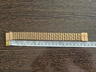Se vende por 130 €/gr Conjunto en Oro 14k.