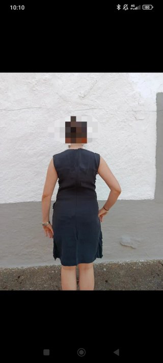 Vestido negro corto