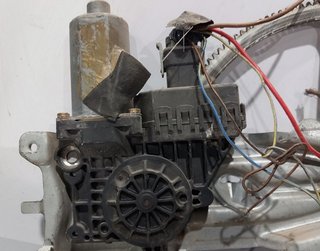 ELEVALUNAS DELANTERO DERECHO OPEL ASTRA G BERLINA