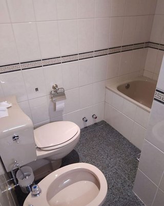 Piso en alquiler en Centro - Sagrario en Granada