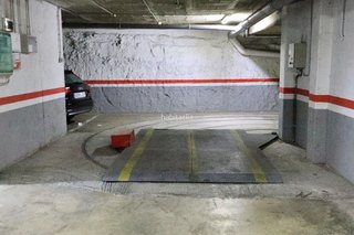 Garaje en venta en Plaça Catalunya - Escola Industrial en Terrassa