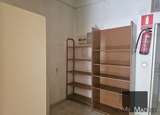 Local comercial en alquiler en Peñagrande en Madrid
