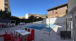 Local comercial en alquiler en Peñagrande en Madrid