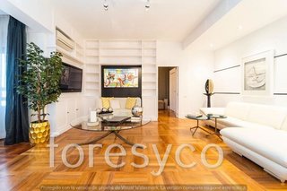 Piso en alquiler en Almagro en Madrid
