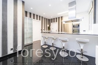 Piso en alquiler en Almagro en Madrid