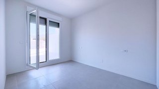Piso en alquiler en Nueva Andalucía centro en Marbella