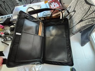 Baquetero y baquetas
